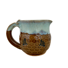 Load image into Gallery viewer, Honeycomb Creamer