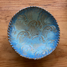Load image into Gallery viewer, Waves Ring Dish